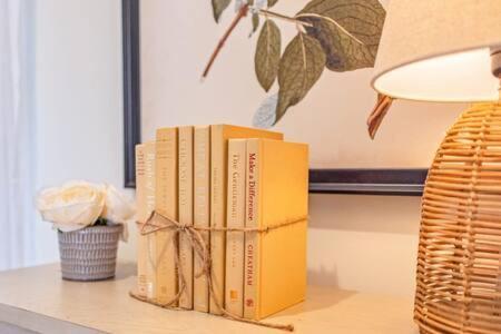 Downtown Luxury Farmhouse Apartment #4 West Dundee Luaran gambar