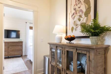 Downtown Luxury Farmhouse Apartment #4 West Dundee Luaran gambar