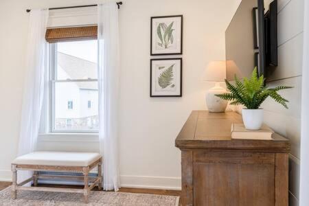 Downtown Luxury Farmhouse Apartment #4 West Dundee Luaran gambar